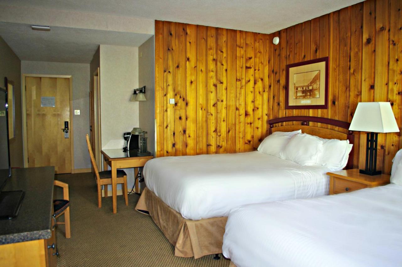 Fairmont Hot Springs Resort Exterior foto