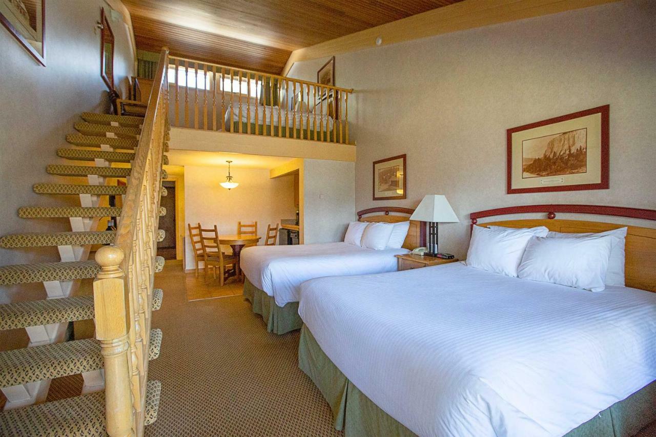 Fairmont Hot Springs Resort Exterior foto