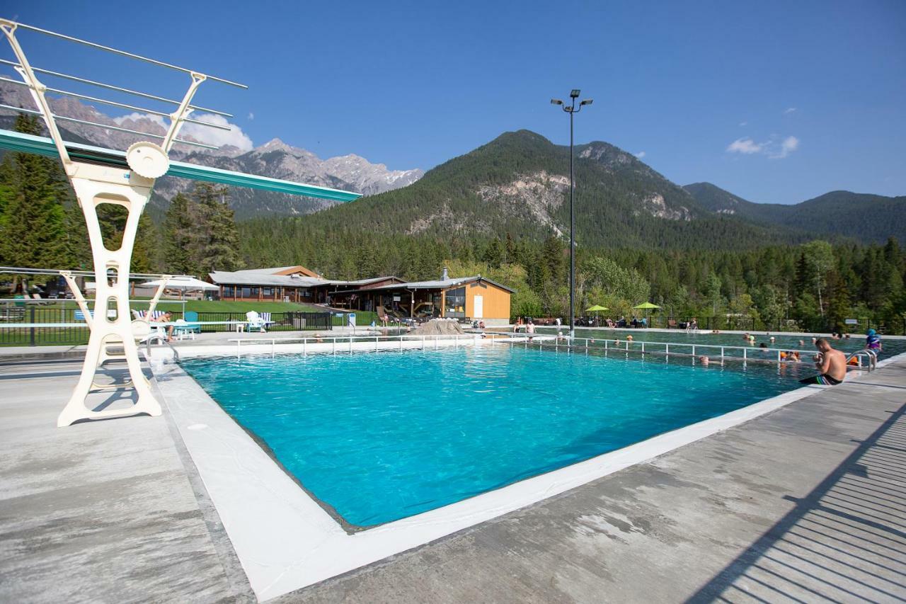Fairmont Hot Springs Resort Exterior foto